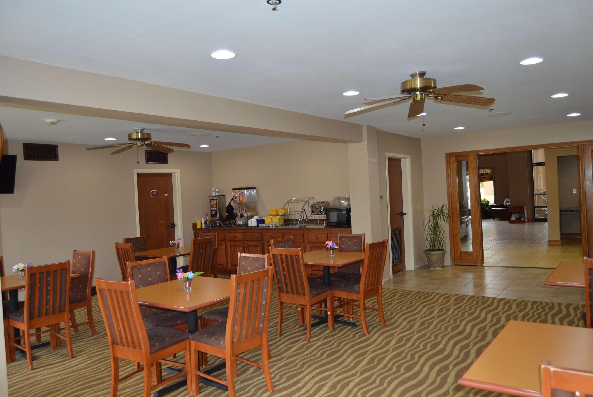 Hotel Days & By Wyndham 2*